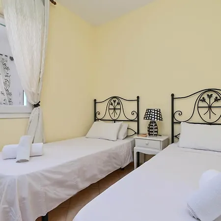 Casa Serendipia Coast 4*