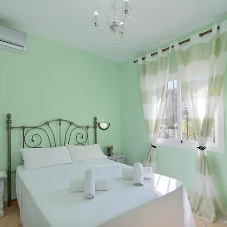 Casa Serendipia Coast 4*